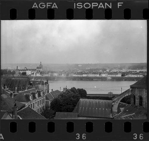 Negatief 11-36 