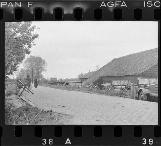 Negatief 2-38 